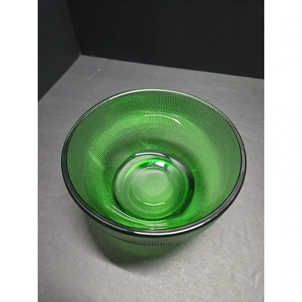 Vtg Emerald Green Ribbed Glass Bowl 5